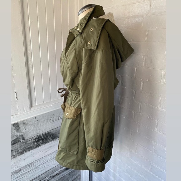 H&M coat 🧥 - Picture 5 of 8